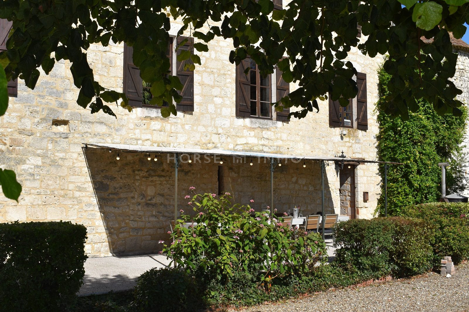 1615905960 VM1712 6 original - Château de 340m² sur 3.5ha à 15 min de Bergerac